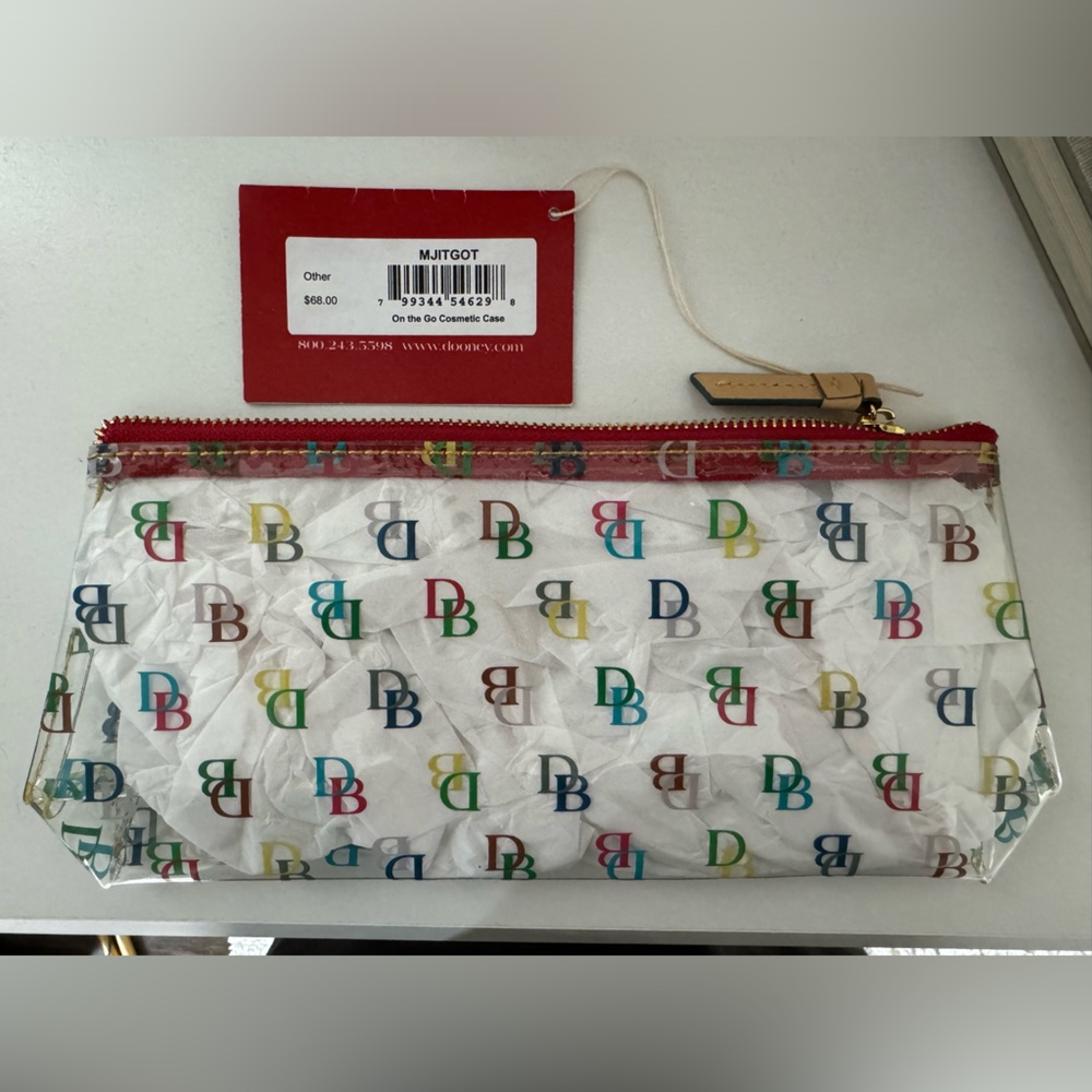 Dooney & Bourke Pouch